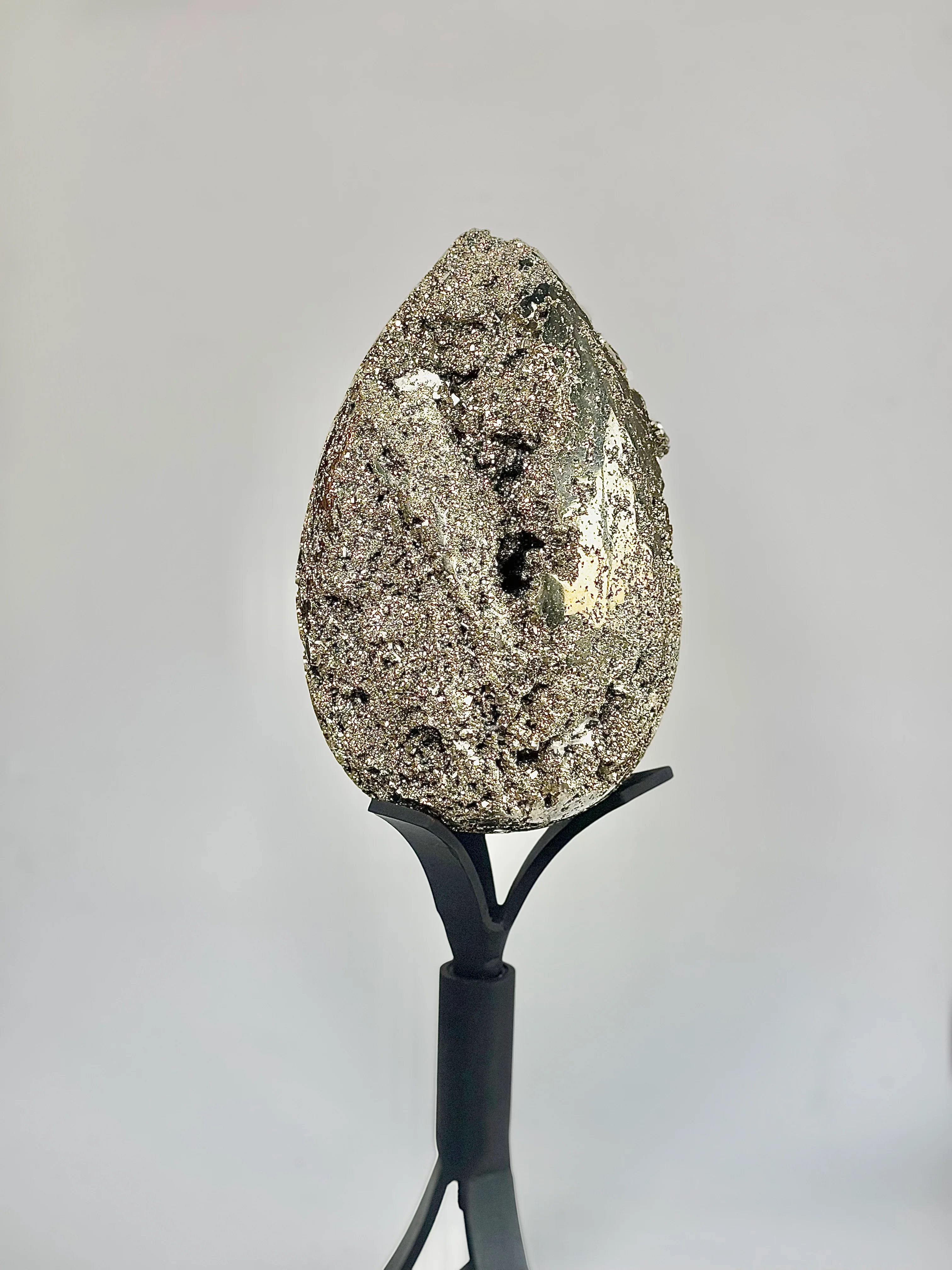 Extra Large Peruvian Pyrite Druzy Egg Carving 8.4 Kg – Abundance & Prosperity - Image 11