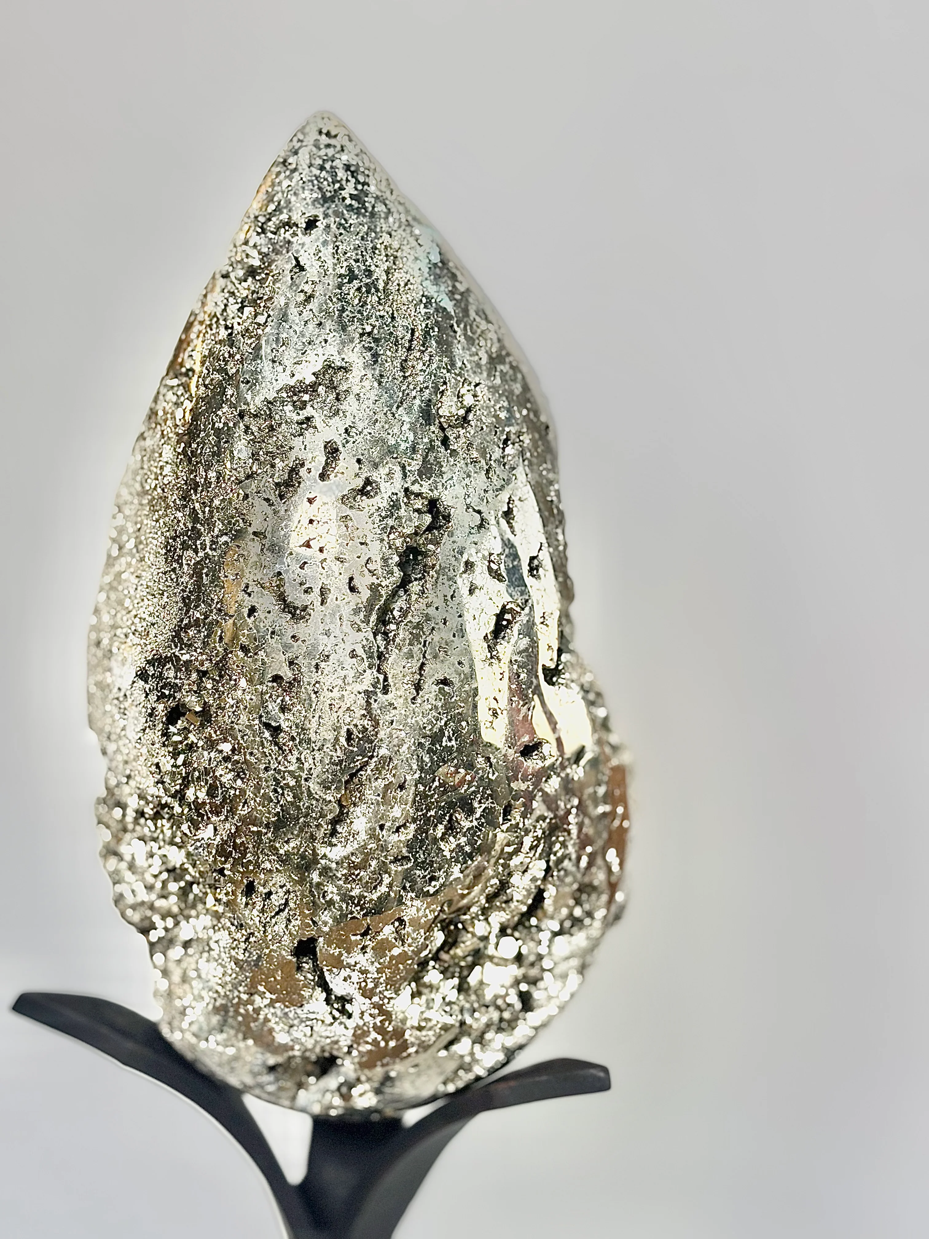Extra Large Peruvian Pyrite Druzy Egg Carving 8.4 Kg – Abundance & Prosperity - Image 13