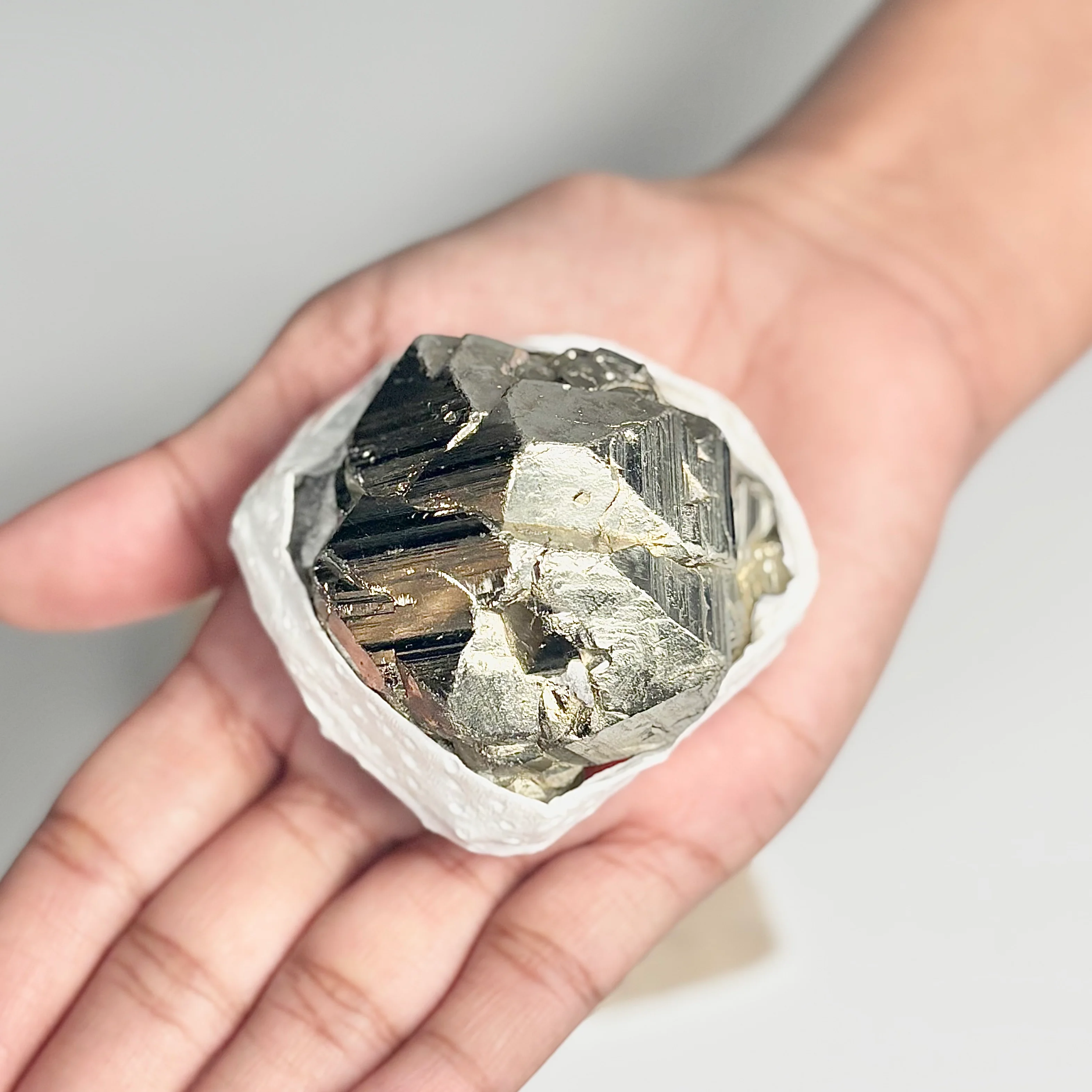 Peruvian Pyrite Cluster – 273g - Golden Brilliance & Striking Presence - Image 4
