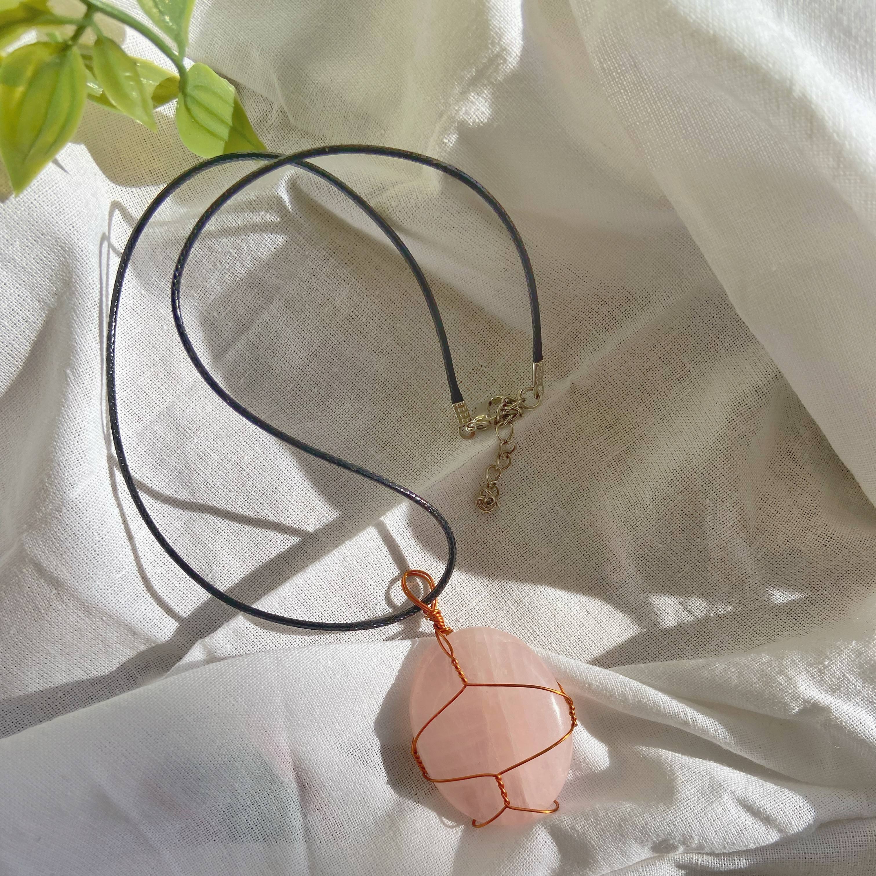 Rosequartz Palm Pendant with Cord | Stone of Love & Self Love