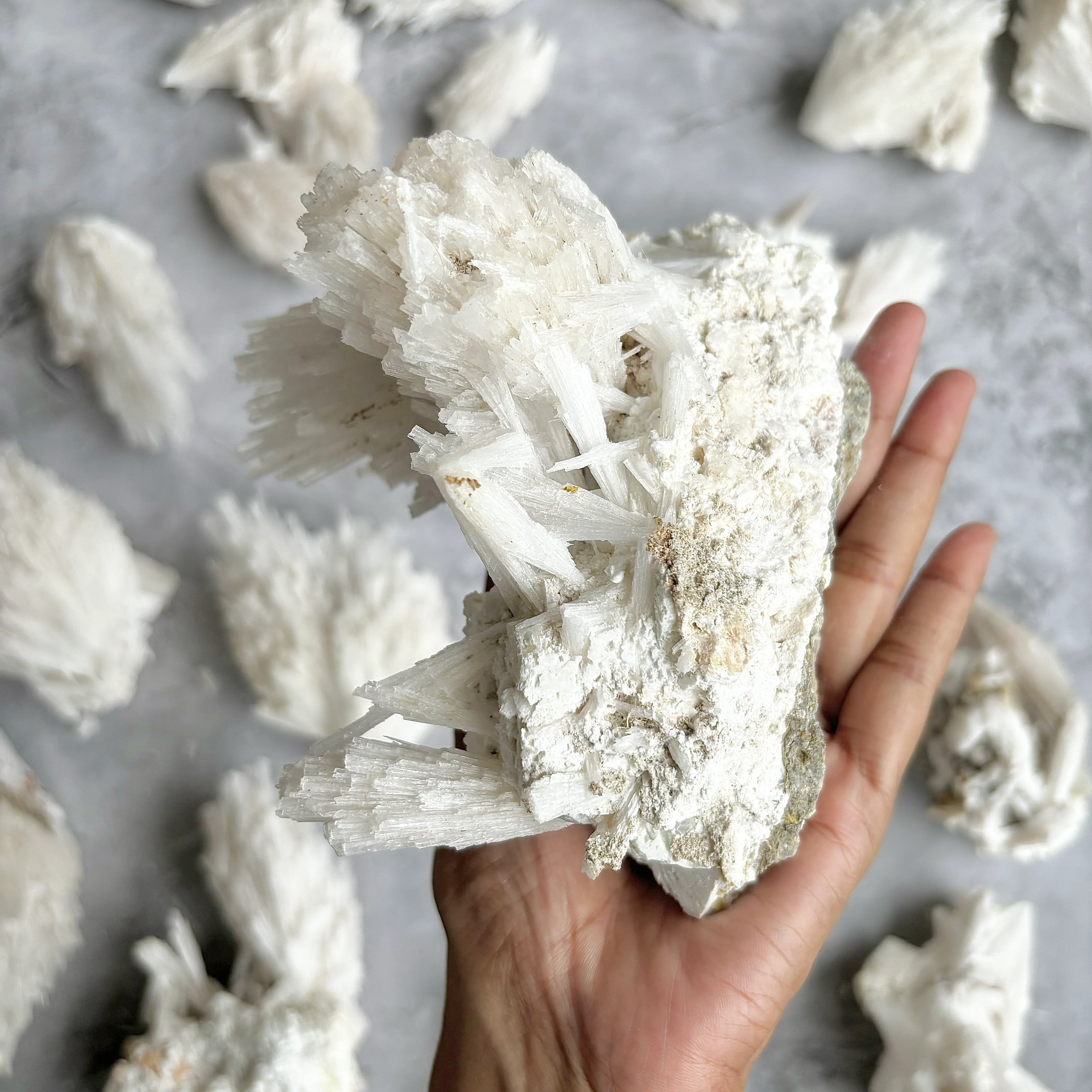 Scolecite with stilbite inclusion Cluster - 472 Gm | Foster kindness and empathy and enhances Spiritual journey - Image 2