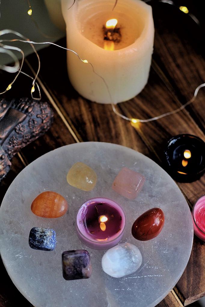 Seven Chakra Tumble Stone Set of 7 - Image 3