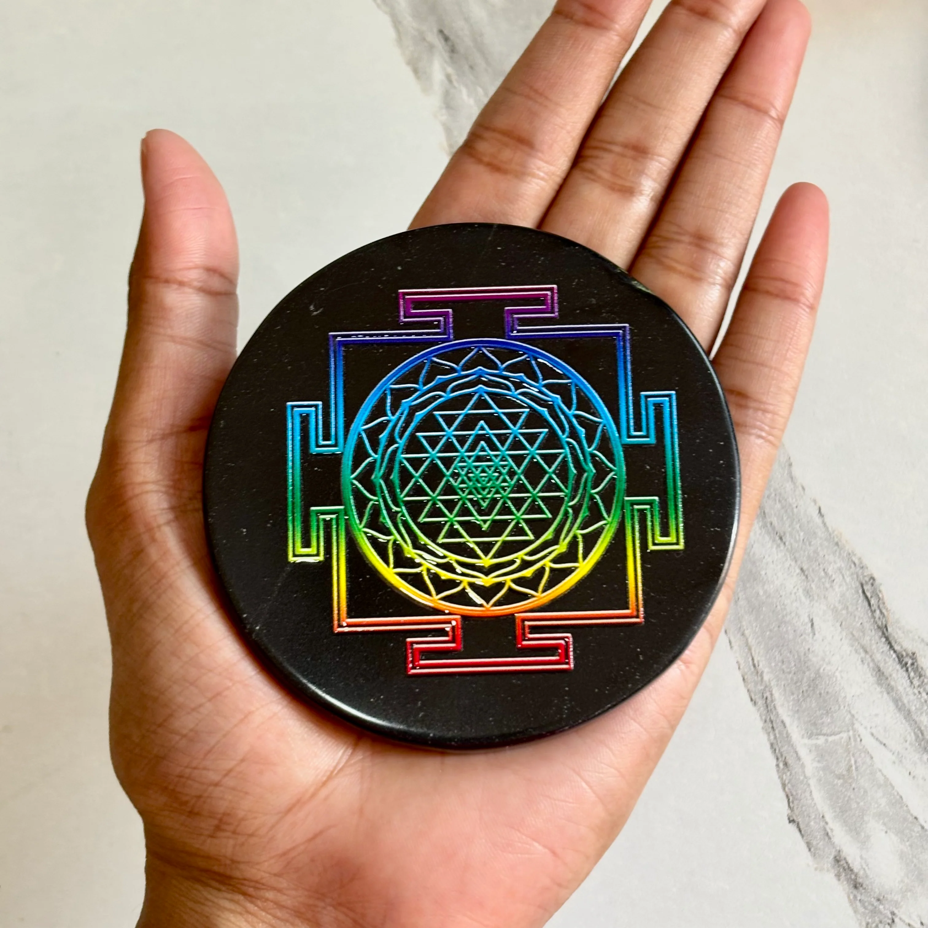 Shree Yantra Black Obsidian Plate – Sacred Geometry for Abundance & Protection - Image 2
