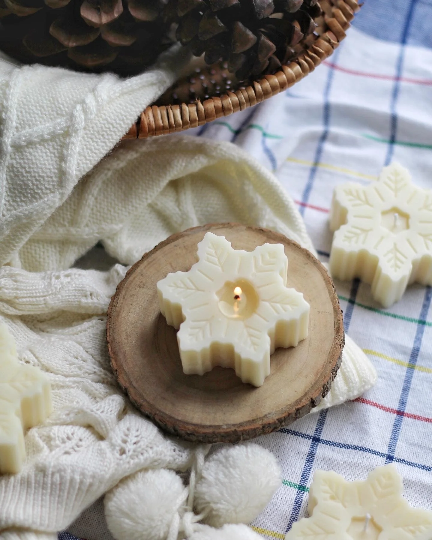 Snowflake Soy Candle | Pack of 5 - Image 3