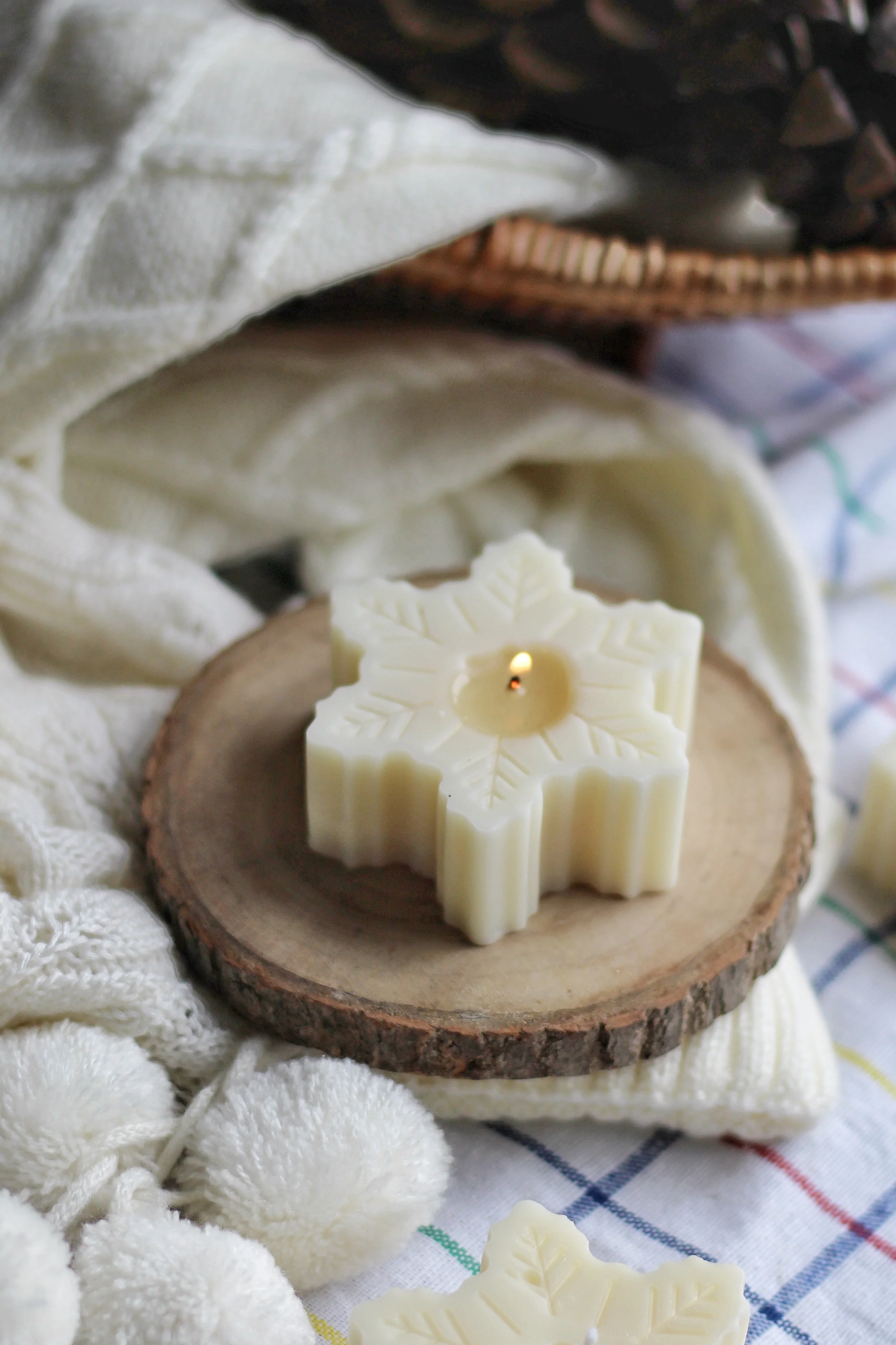 Snowflake Soy Candle | Pack of 5 - Image 6