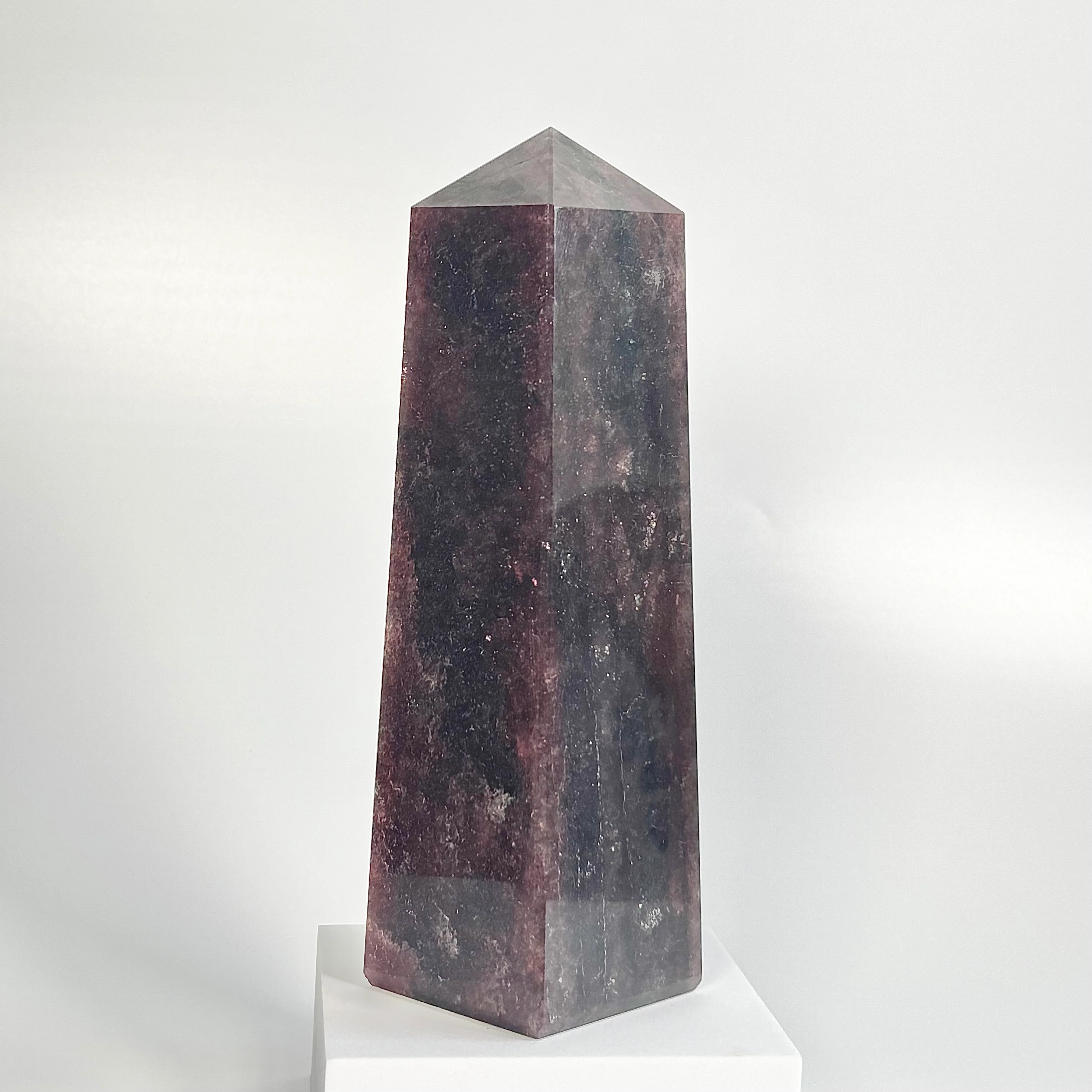 Strawberry Quartz Four-Facet Tower – 1295g - Heart Chakra • Radiate Love • Embrace Joy - Image 3