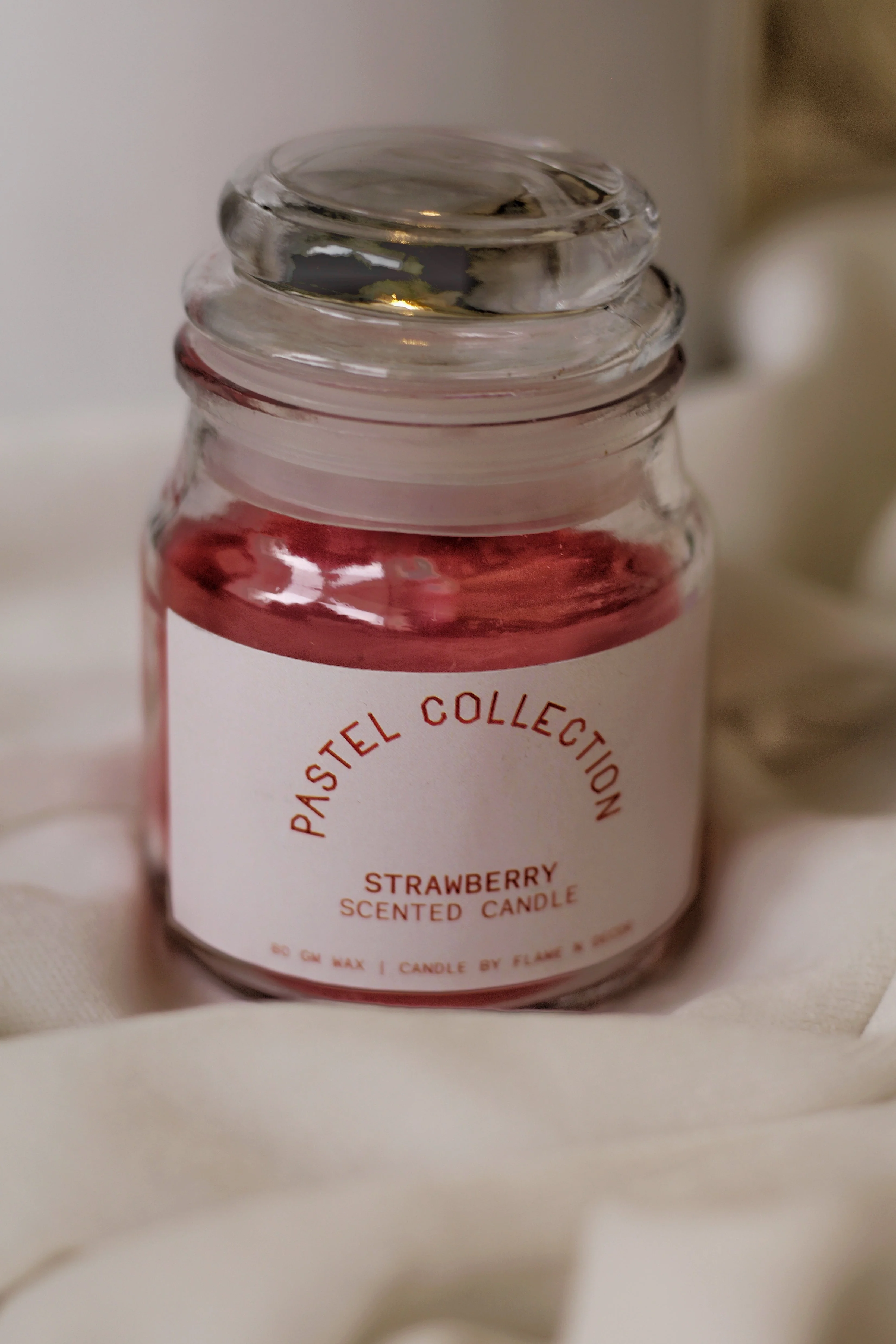 STRAWBERRY COOKIE JAR CANDLE set of 2 - Image 4
