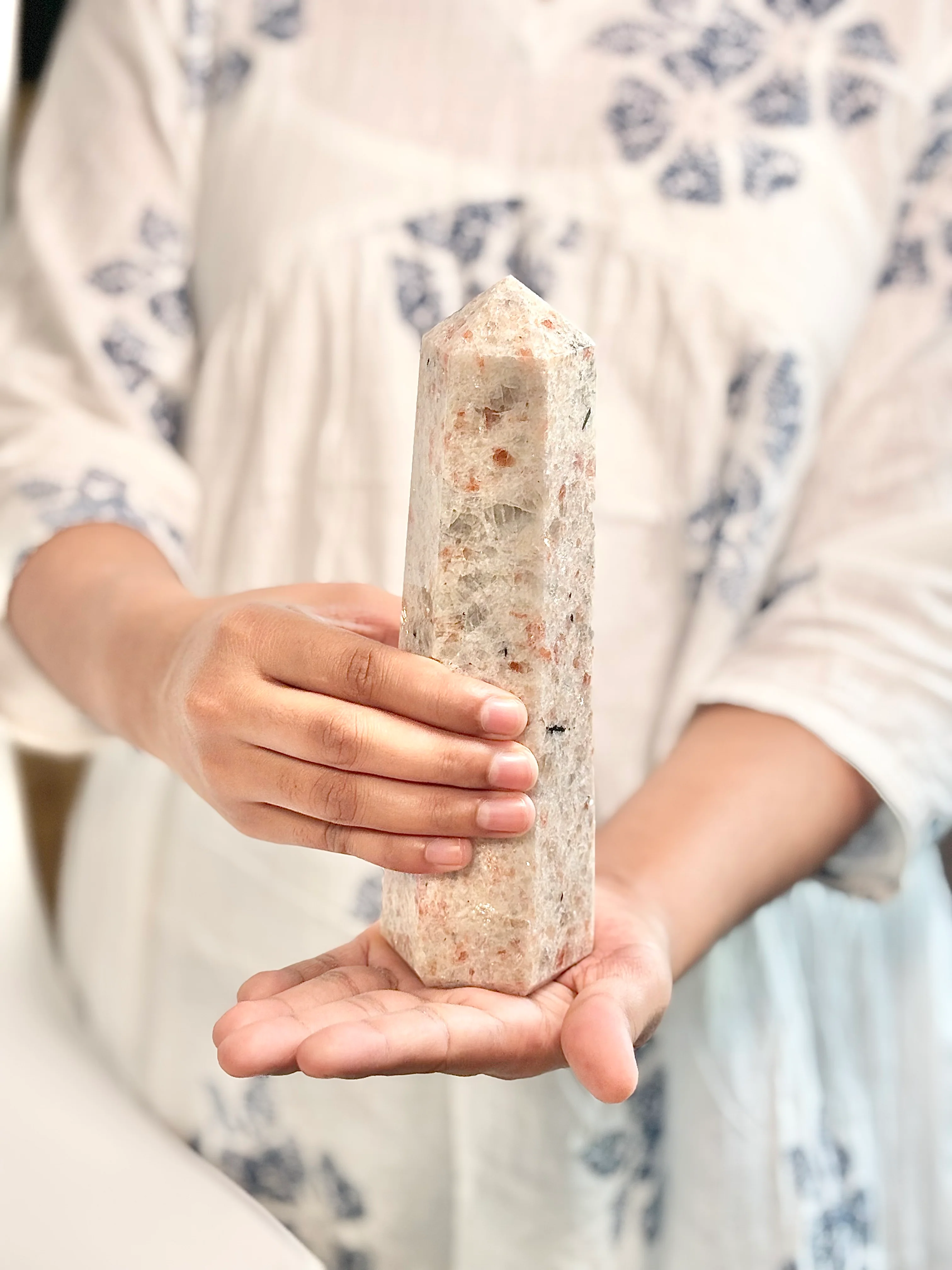 Sunstone Six-Facet Tower – 783 Gm - Ignit Joy • Embrace Confidence • Manifest Positivity - Image 6