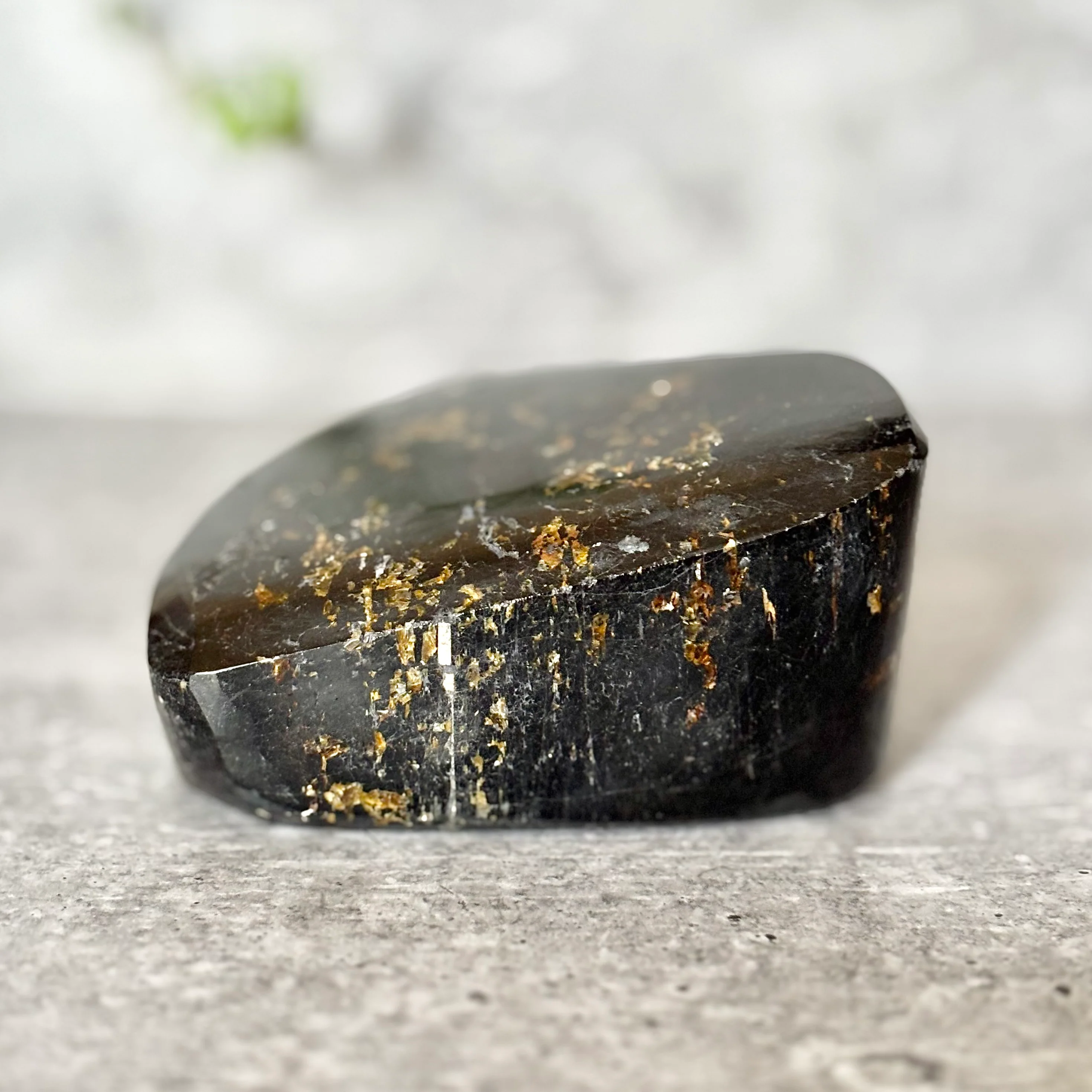 Black Tourmaline Free Form – Natural Protection Stone | 897 Gm - Image 4