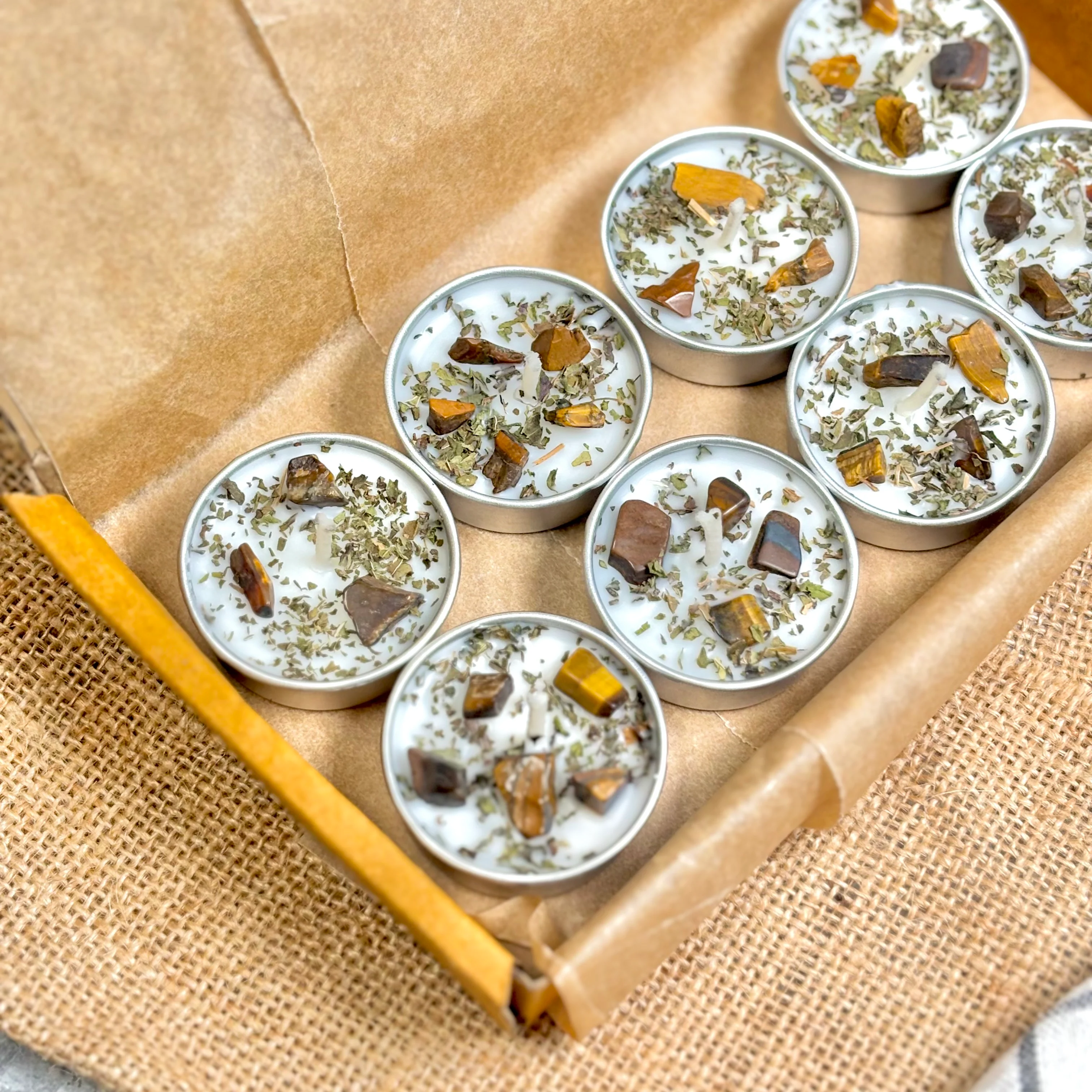 Peppermint & Tiger’s Eye Soy Tealight Candle - Image 4