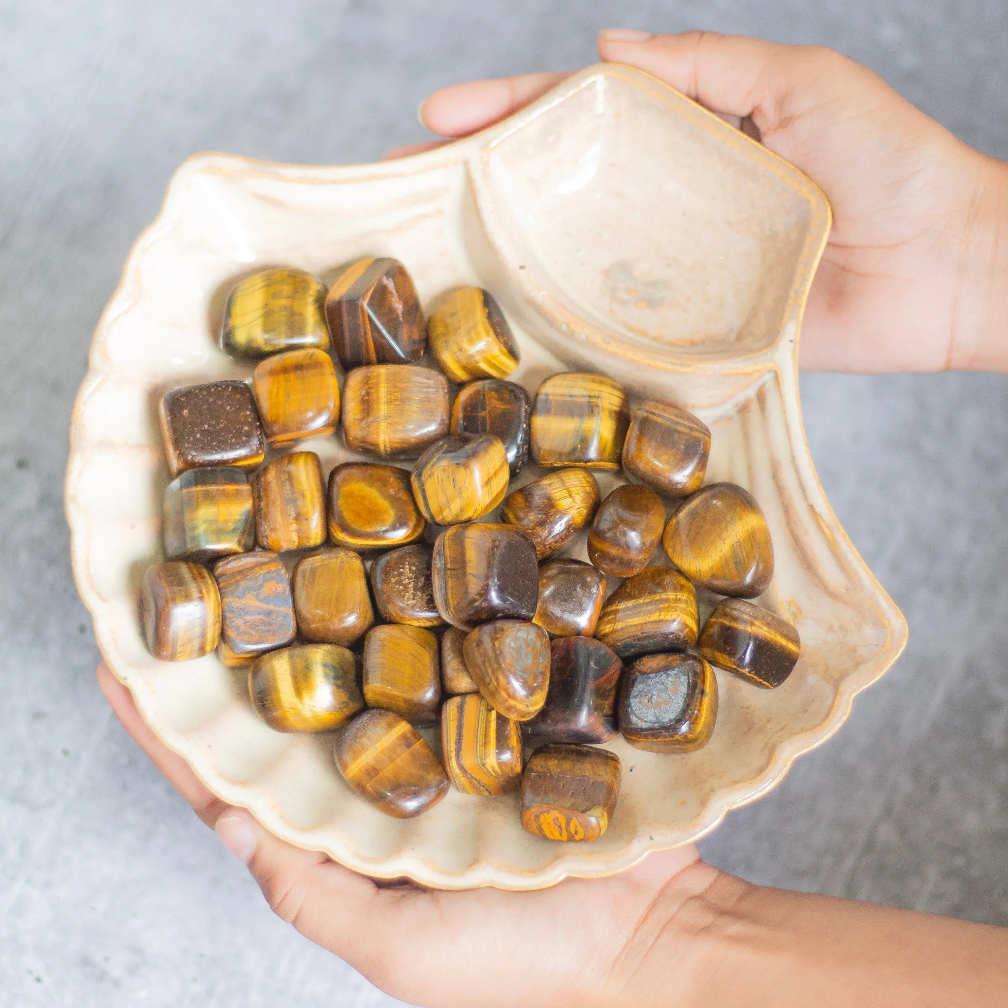 Tiger's eye Tumble Stone