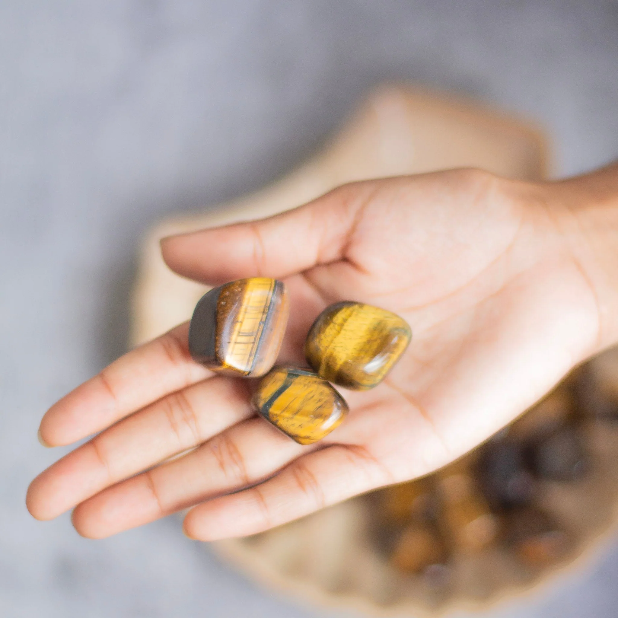 Tiger's eye Tumble Stone - Image 2