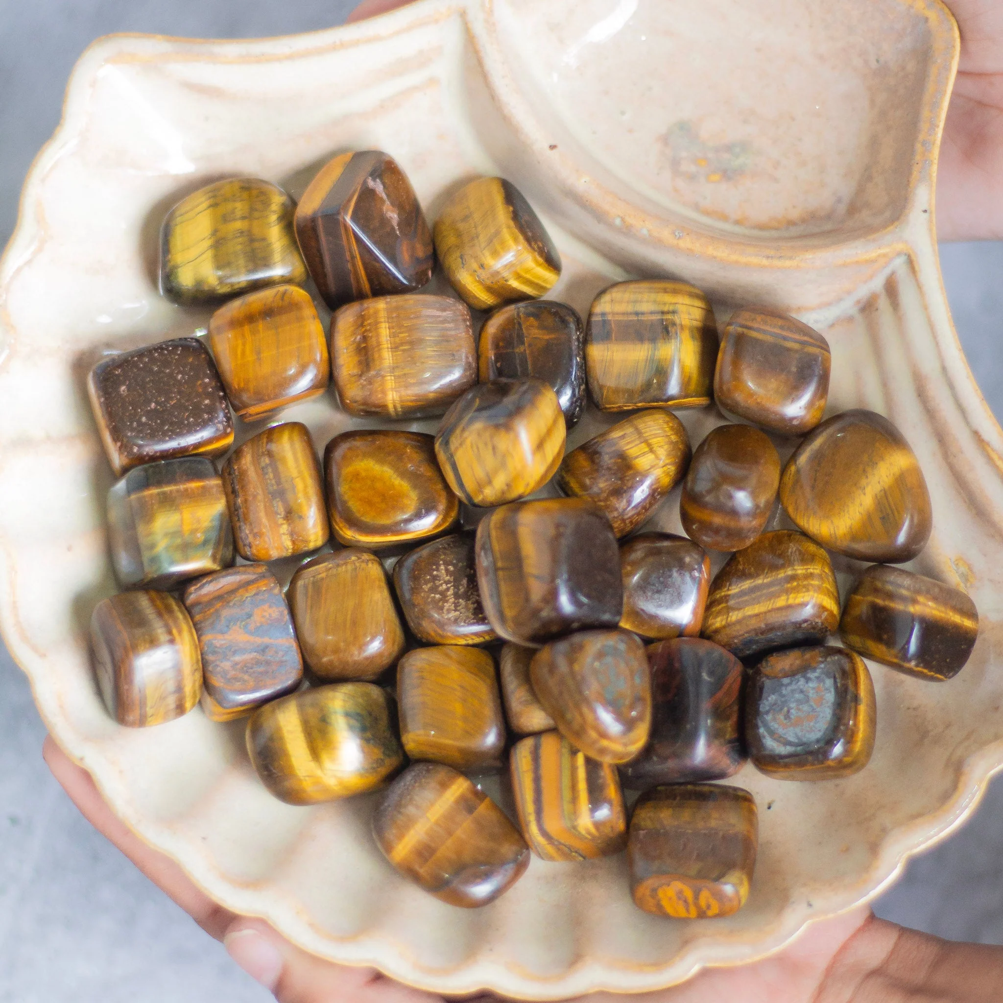 Tiger's eye Tumble Stone - Image 3
