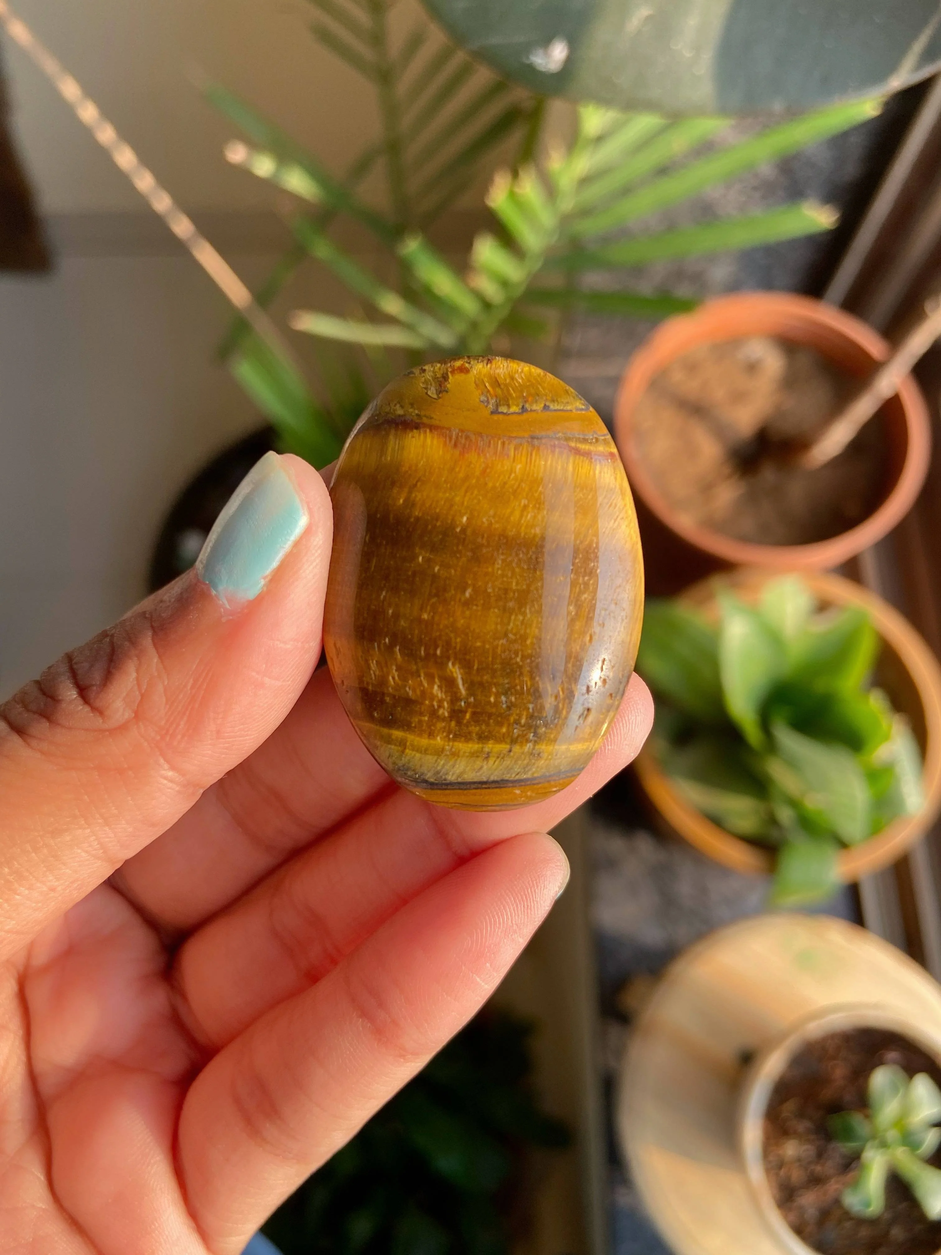 Tiger's eye worry Stone | Increase courage , Strength , Wealth & Protection against evil & negative