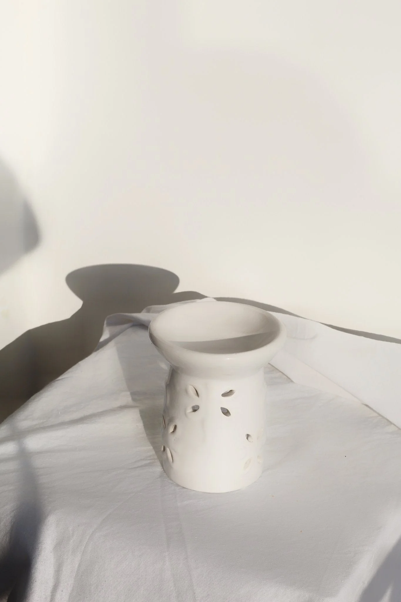 White Ceramic Wax / E. O Diffuser - Image 3