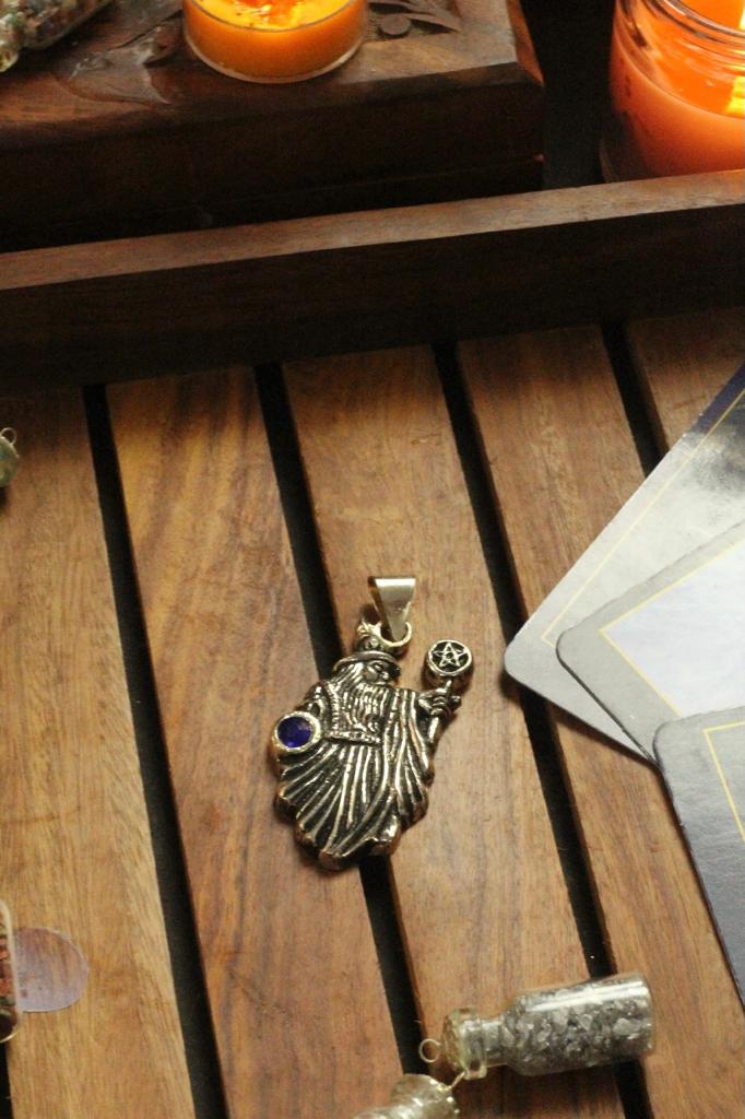 Wizard Merlin Pendant - Image 5